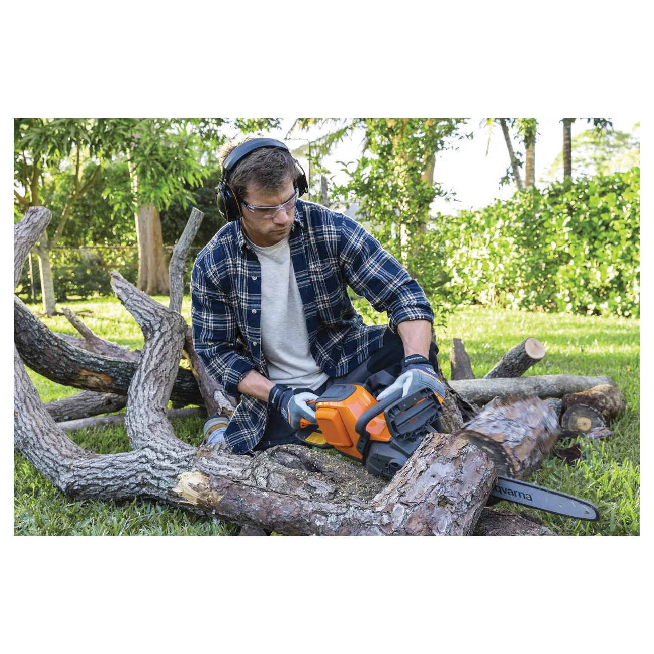 Husqvarna 970 60 12-02 Brushless Chainsaw, Battery Included, 7.5 Ah, 40 V, Lithium-Ion, 18 in L Bar, 3/8 in Pitch