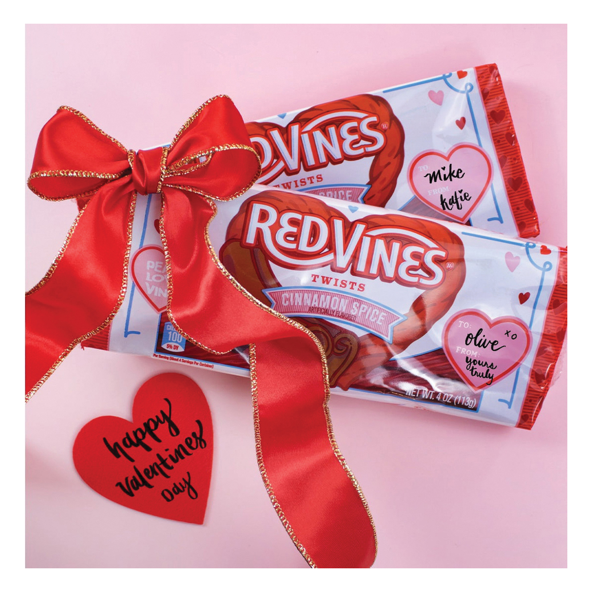 Red Vines 0601355 Red Vine Spice Twist, Cinnamon, 4 oz, Tray - 4