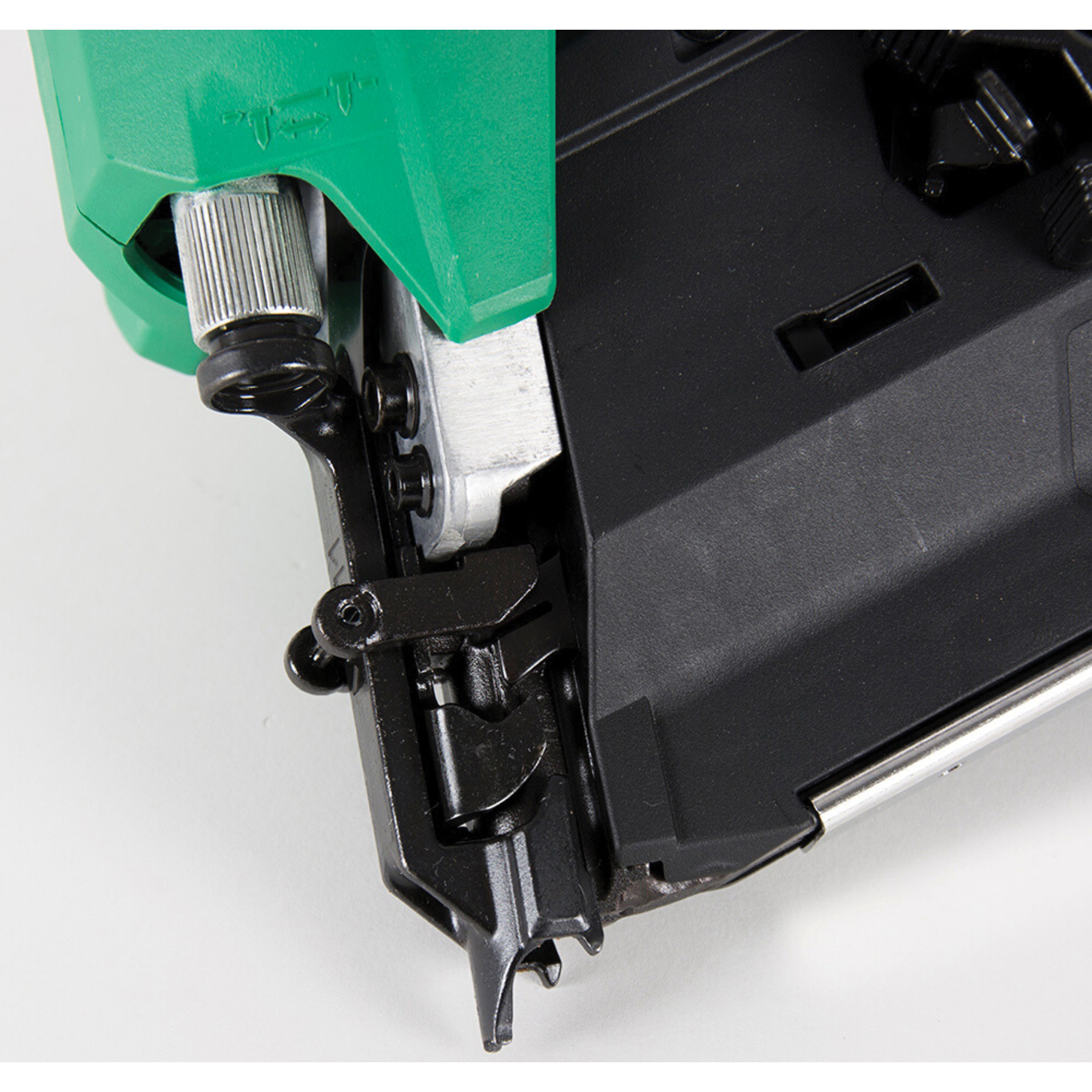 Metabo HPT MULTIVOLT NR1890DRSTM FG Cordless Framing Nailer, Battery Included, 18 V, 4 Ah, 47 Magazine, 21 deg Collation - 4