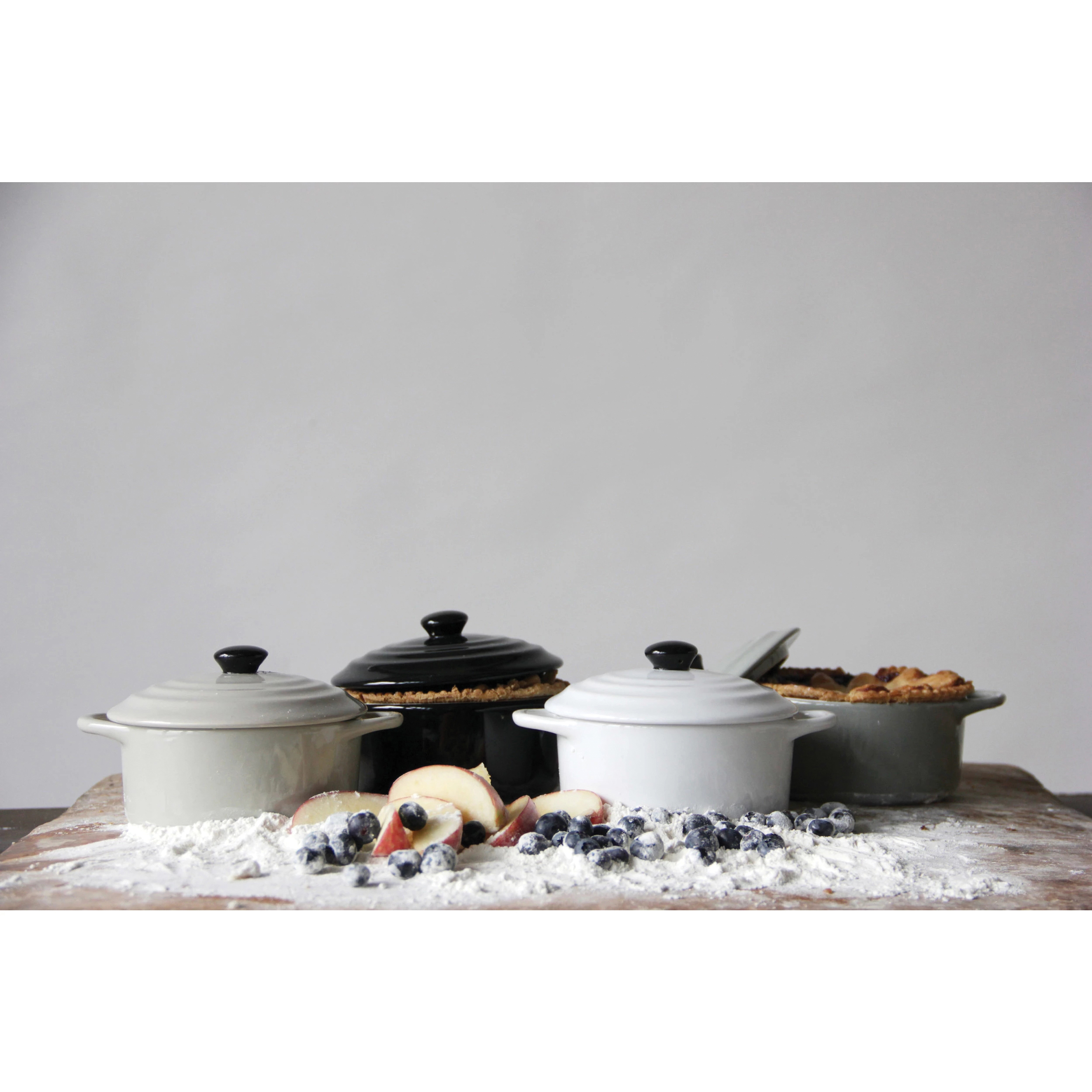 Creative Co-Op Backyard Farmer Series DA2323A Mini Baker, 1 Cup, 5 in Dia, Stoneware - 4