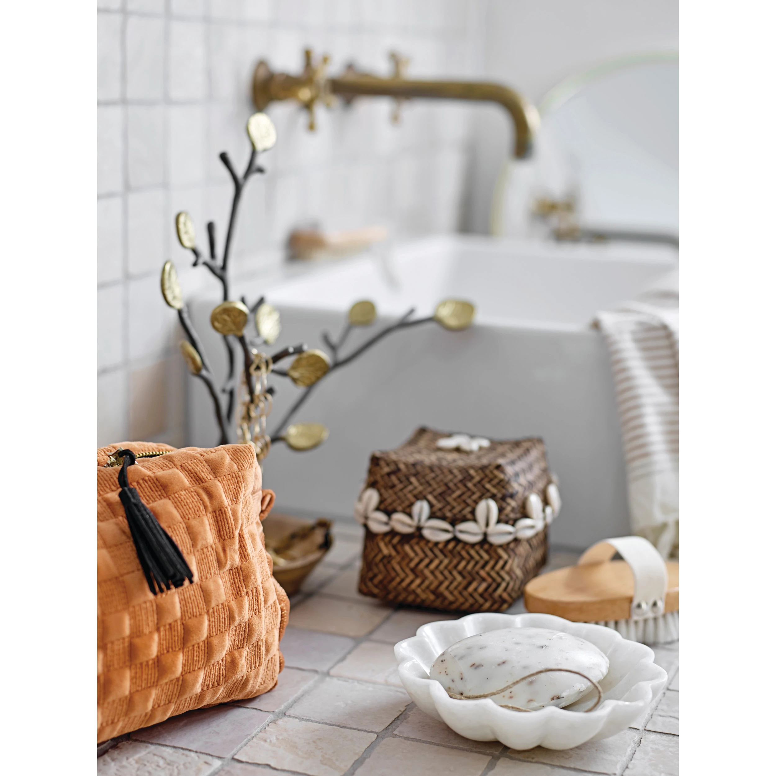 Creative Co-Op DF3017 Bath Brush, Beech Wood/Horse Hair, Natural - 3