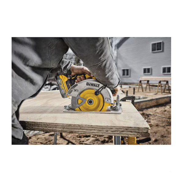 DEWALT DWA261224 Circular Saw Blade, 6-1/2 in Dia, 5/8 in Arbor, 24-Teeth, Tungsten Carbide Cutting Edge