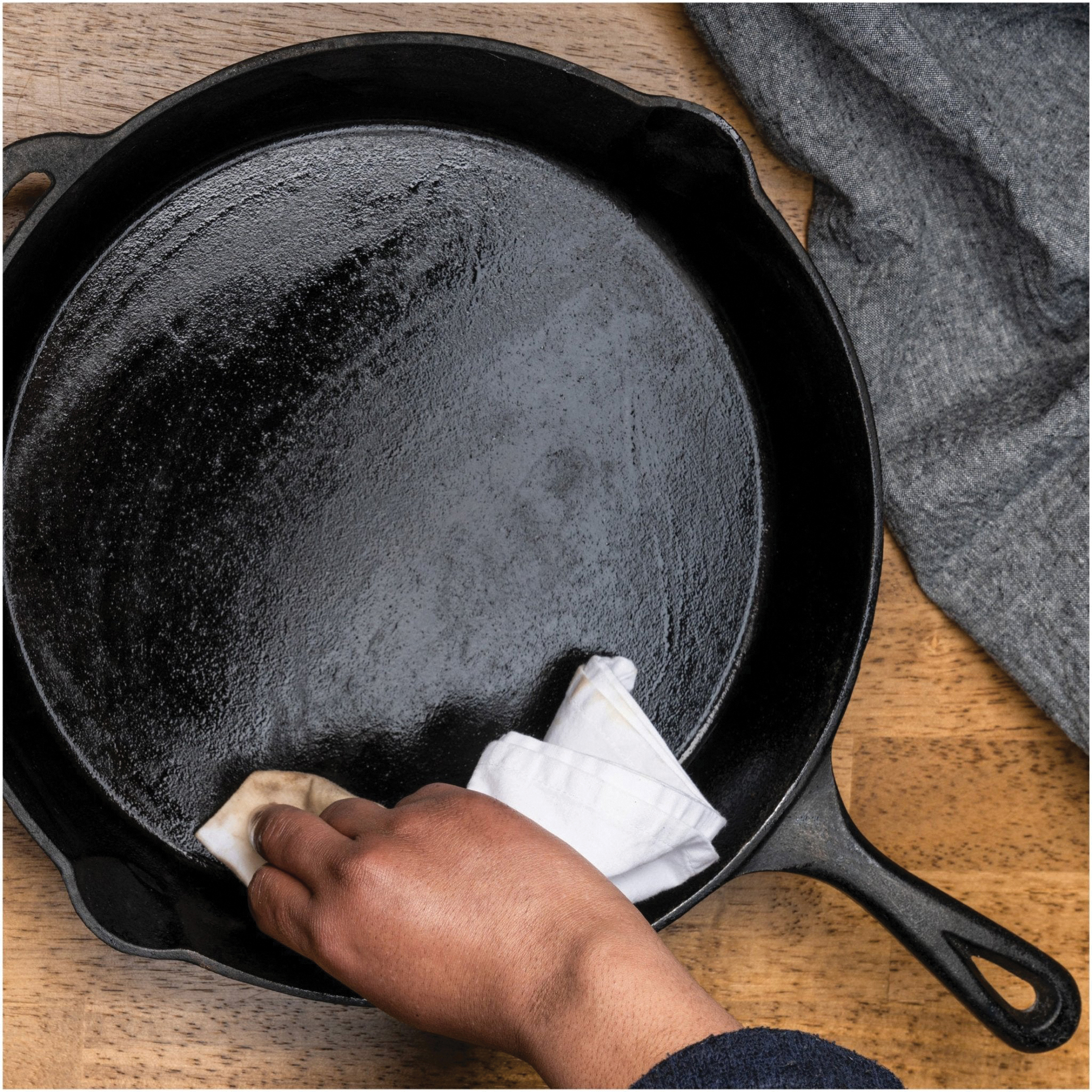 2-in-1 Griddle Seasoning and Conditioner, Blackstone, Beige - 5