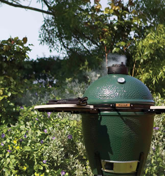 Large Ceramic Charcoal Grill, Big Green Egg, 262 sq-in Cooking Area - 2