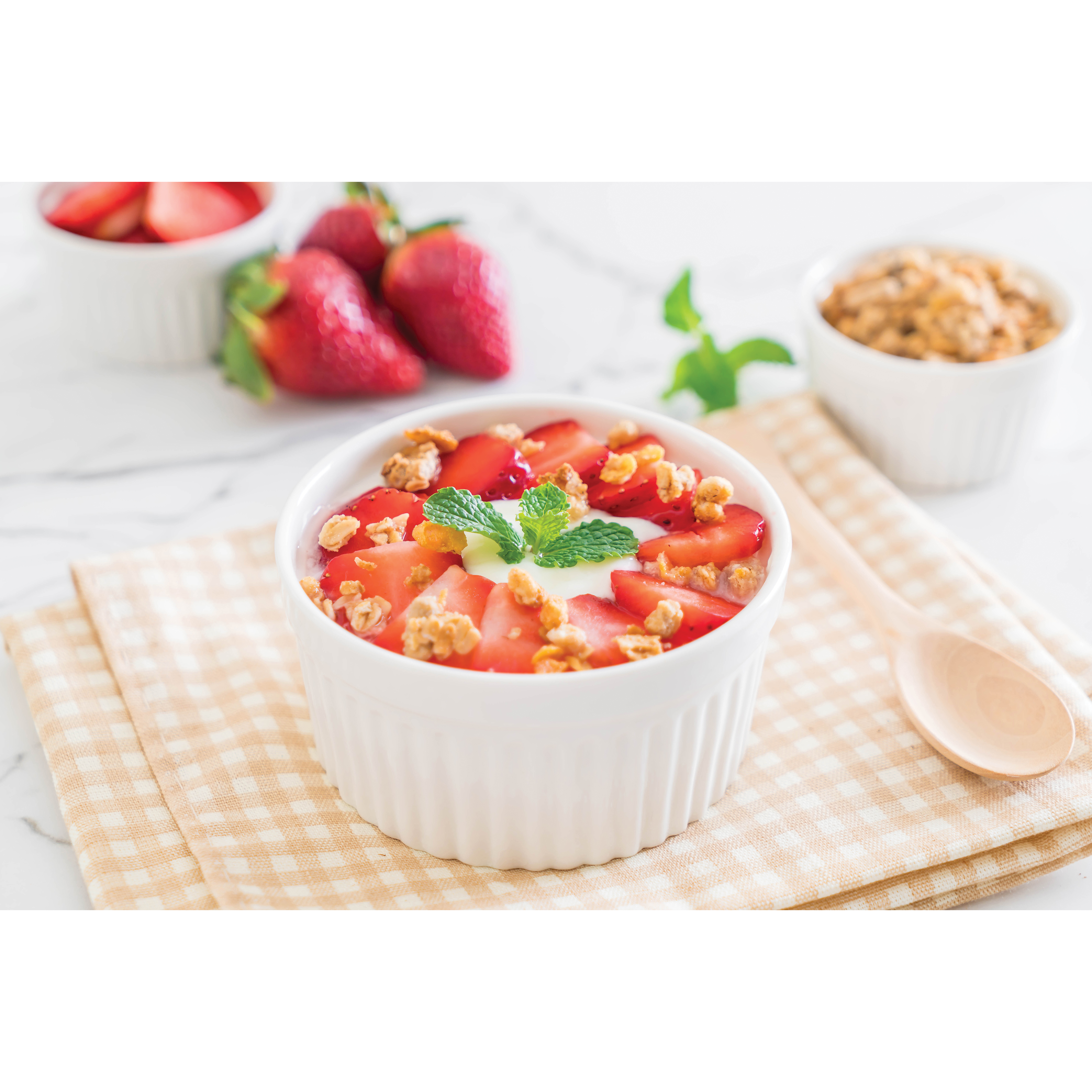 HIC 98004 Souffle Ramekin, 4 oz Capacity, Porcelain, White