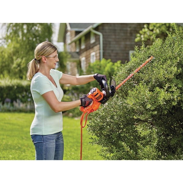 Black+Decker BEHT200 Electric Hedge Trimmer, 3.5 A, 120 V, 5/8 in Cutting Capacity, 18 in Blade, Wrap-Around Handle - 2