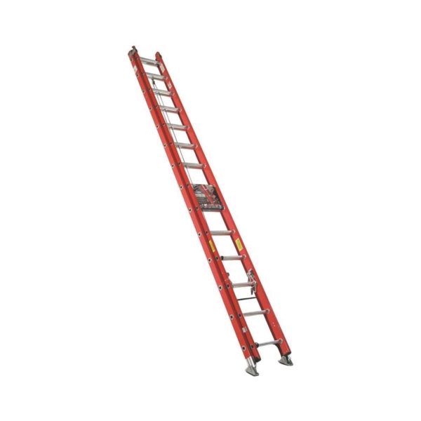 WERNER D6232-2  32 ft. Extension Ladder, 31 ft. Reach, 300 lb, Fiberglass