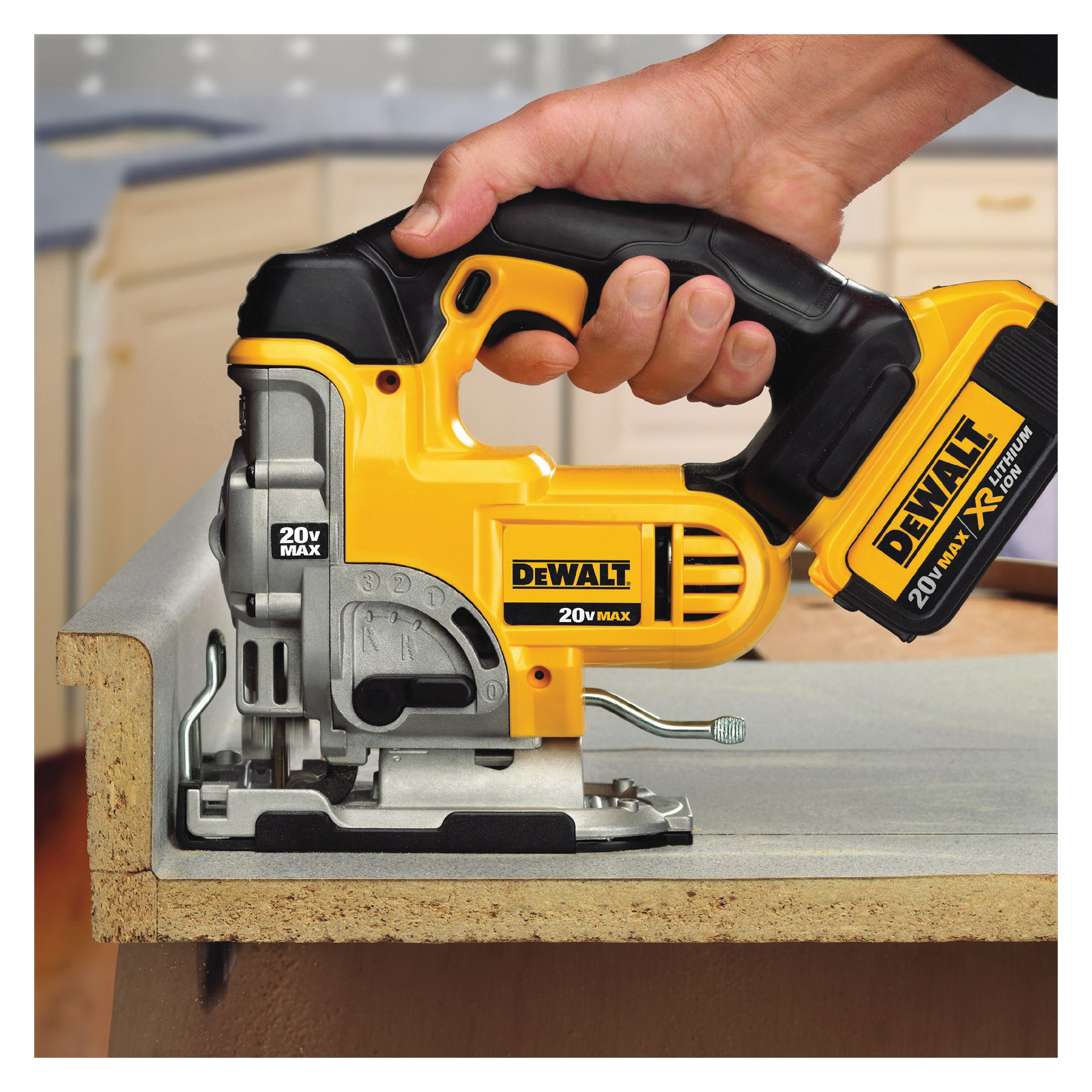 DeWalt® | Mallory Safety and Supply