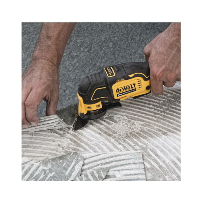 DeWALT® DCS354B