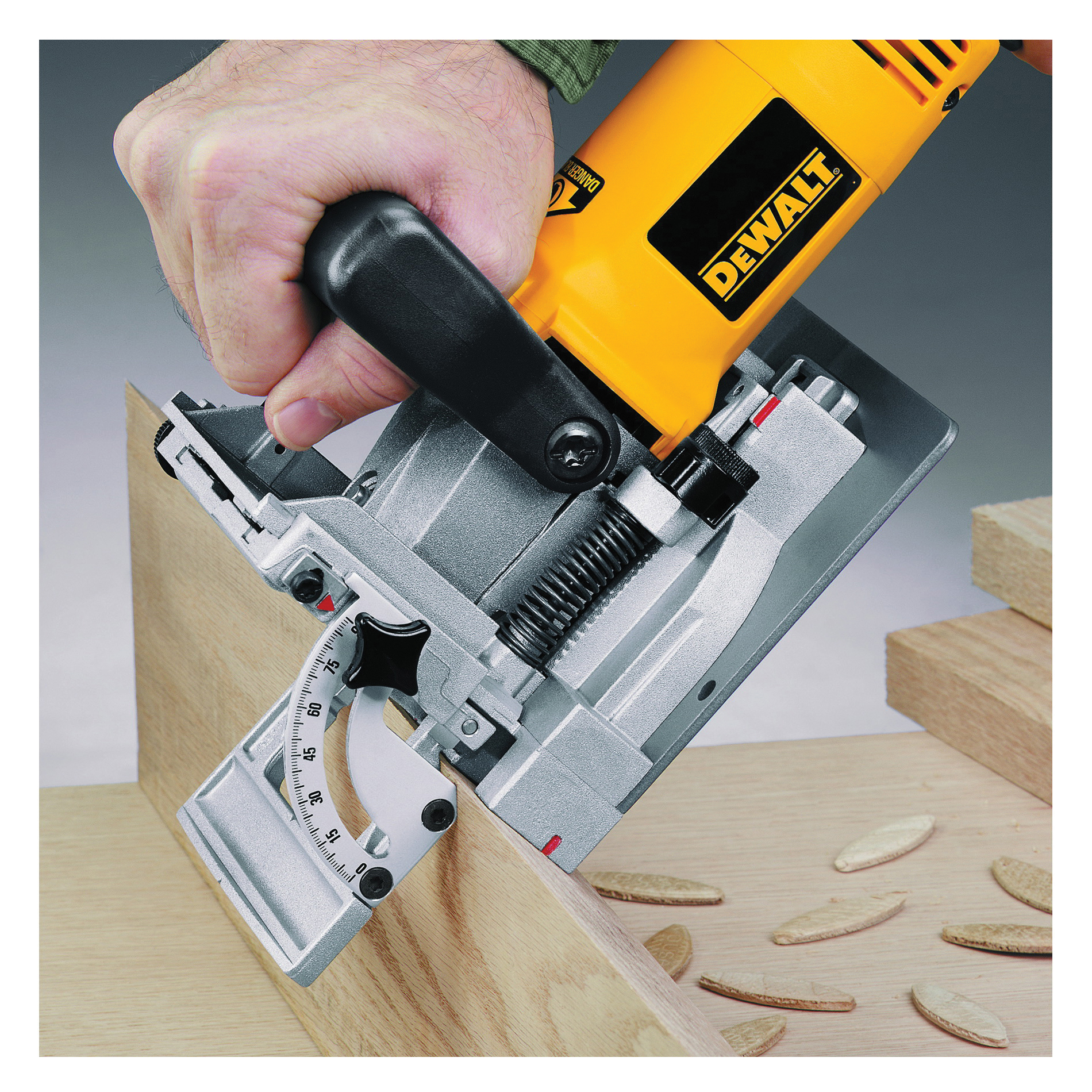 DeWALT® DW682K