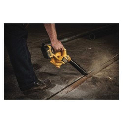 DeWALT&reg; DCE100M1