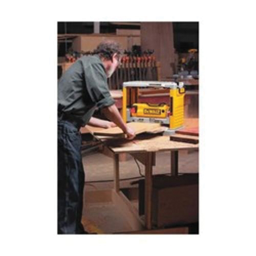 DeWALT® DW734