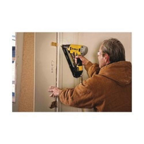 DeWALT® DWFP72155