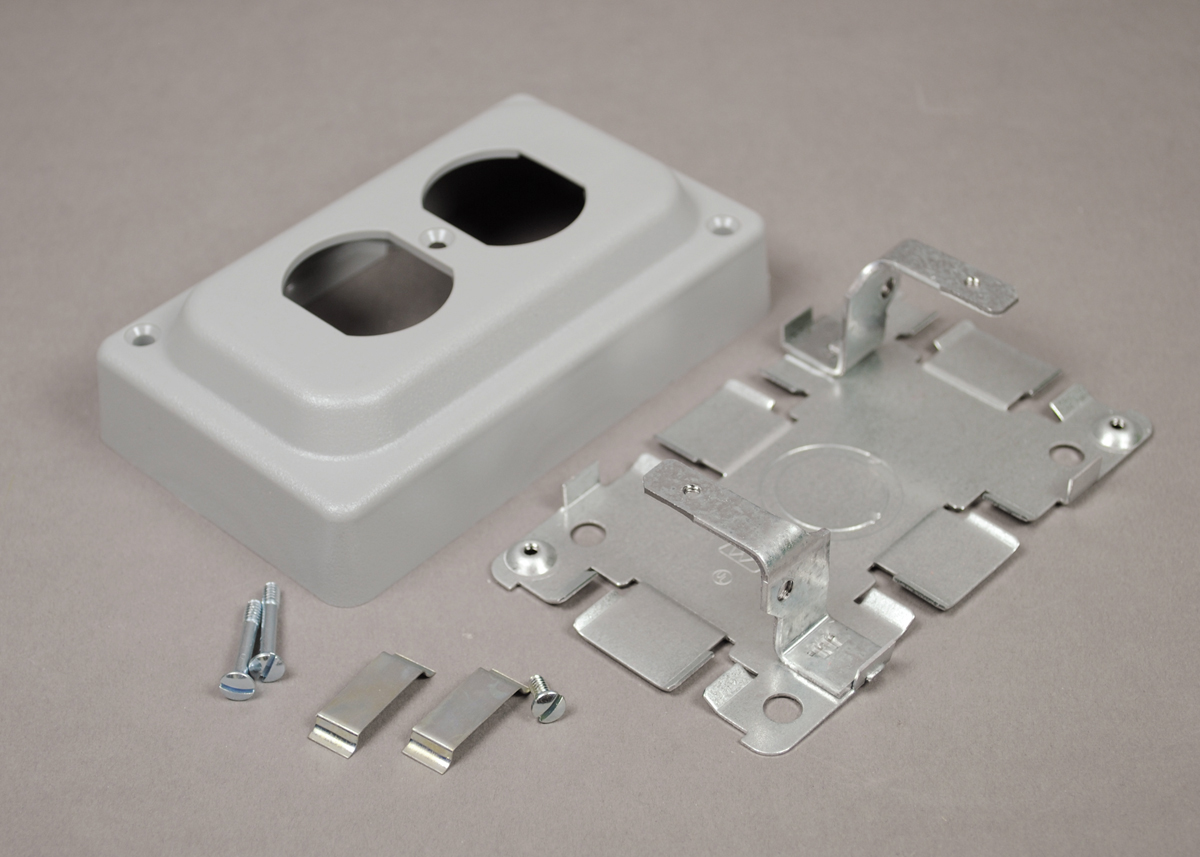 Wiremold® 1546B