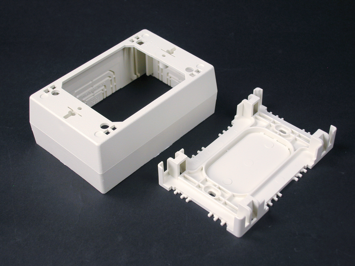Wiremold® NM2048-WH