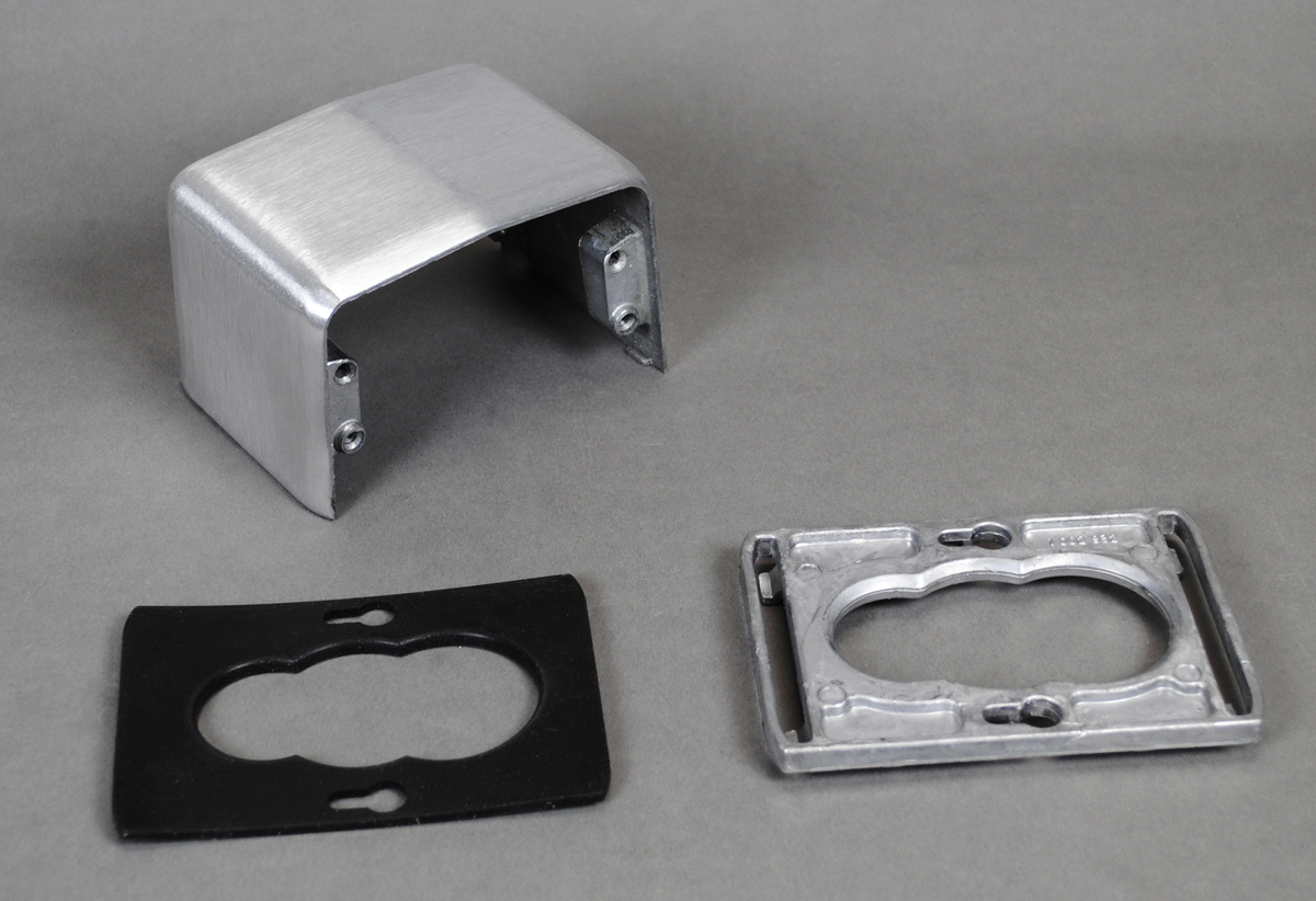 Wiremold® 525HB