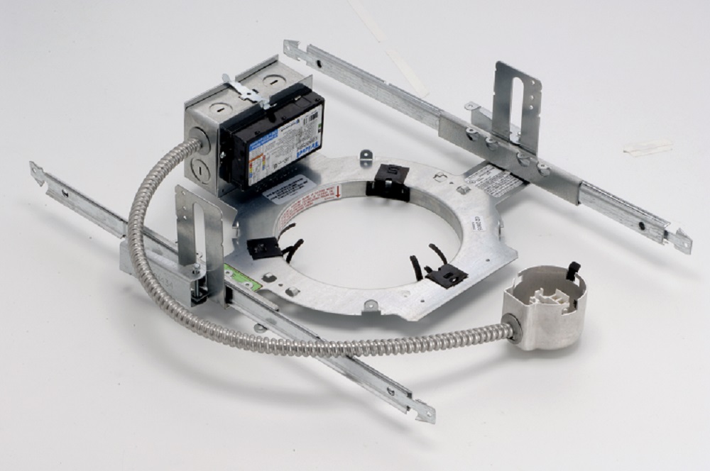 Gotham Lighting® AFV 32TRT 4 MVOLT HSG J2