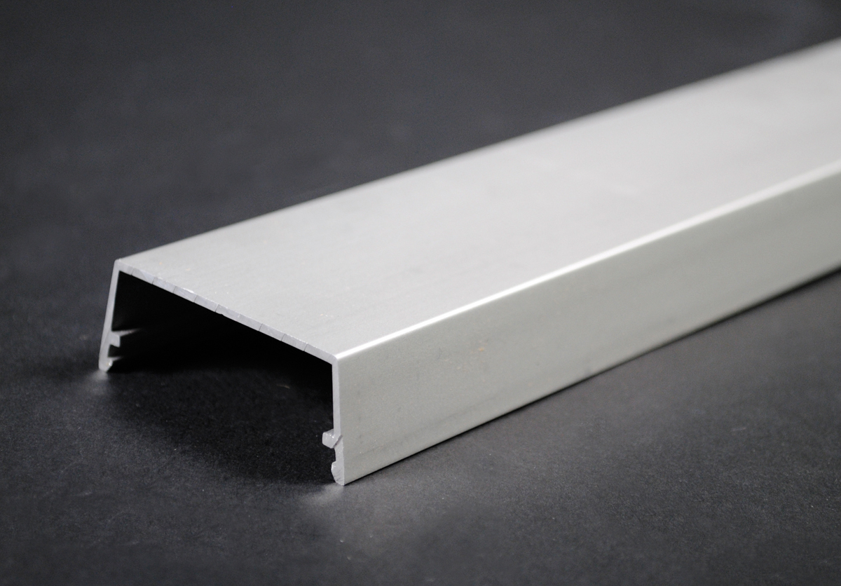 Wiremold® AL2400C