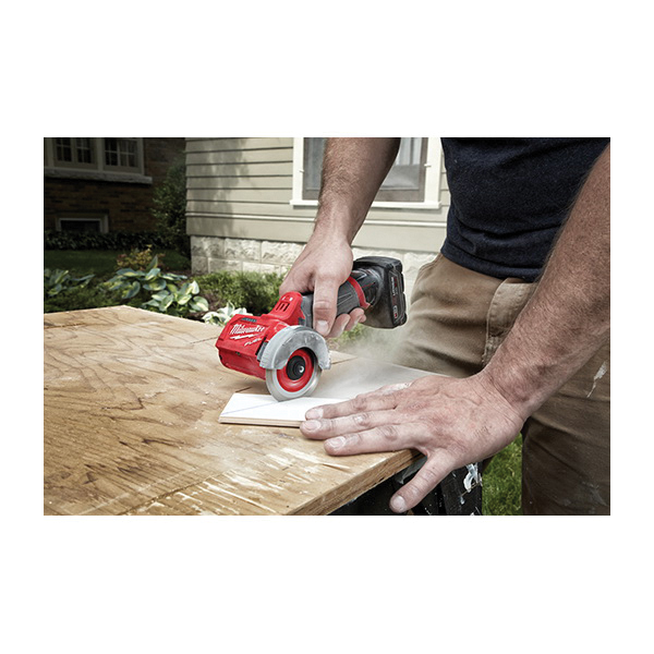 Milwaukee® 2522-21XC
