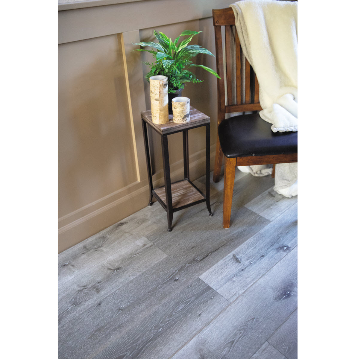 Laminate Flooring, Cascade Laminate, Cascadia Shasta, 7-3/4 in W x 48 in L, 20.4 sq-ft per Box - 2