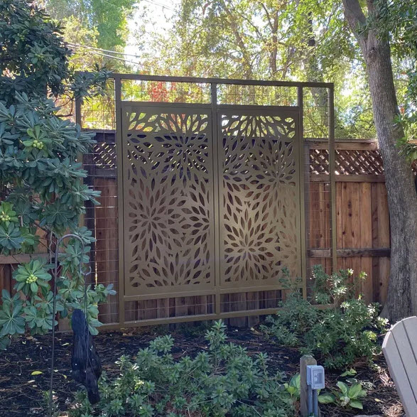 Patio Privacy Screen, Border Concepts, 36 in W, 72 in H, Steel, Dahlia Pattern - 3