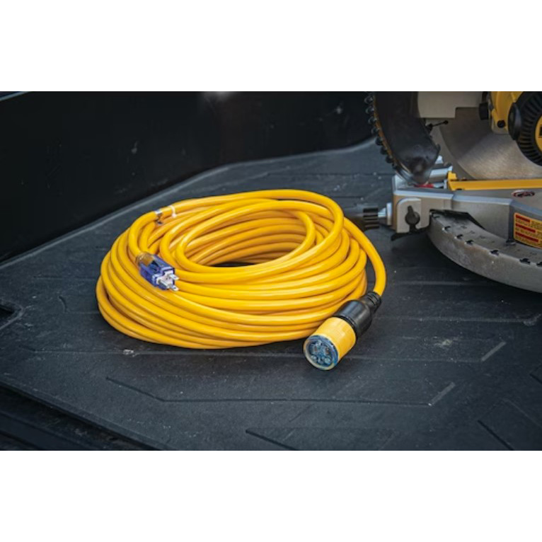DEWALT DXEC14412050? Lighted Locking Cord, 12/3, 50 Ft L - 2