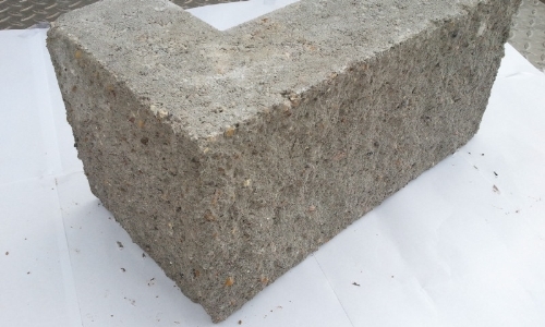 4" x 8" x 16" Splitface Corner Block Gray