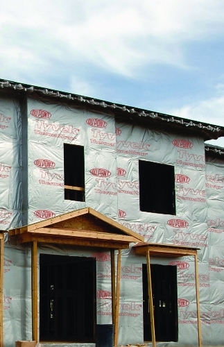 9' x 100' Tyvek Thermawrap LE