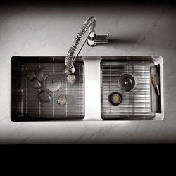 HOME REFINEMENTS BY JULIEN 003214 JUL003214