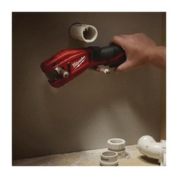 Milwaukee&reg; 2471-22 16777580