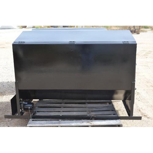 BAR SIX CAKE FEEDER R1800 24470 Faithway Alliance