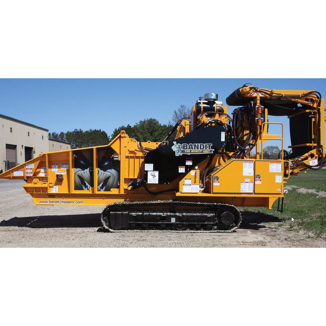 Bandit 1680XP Track