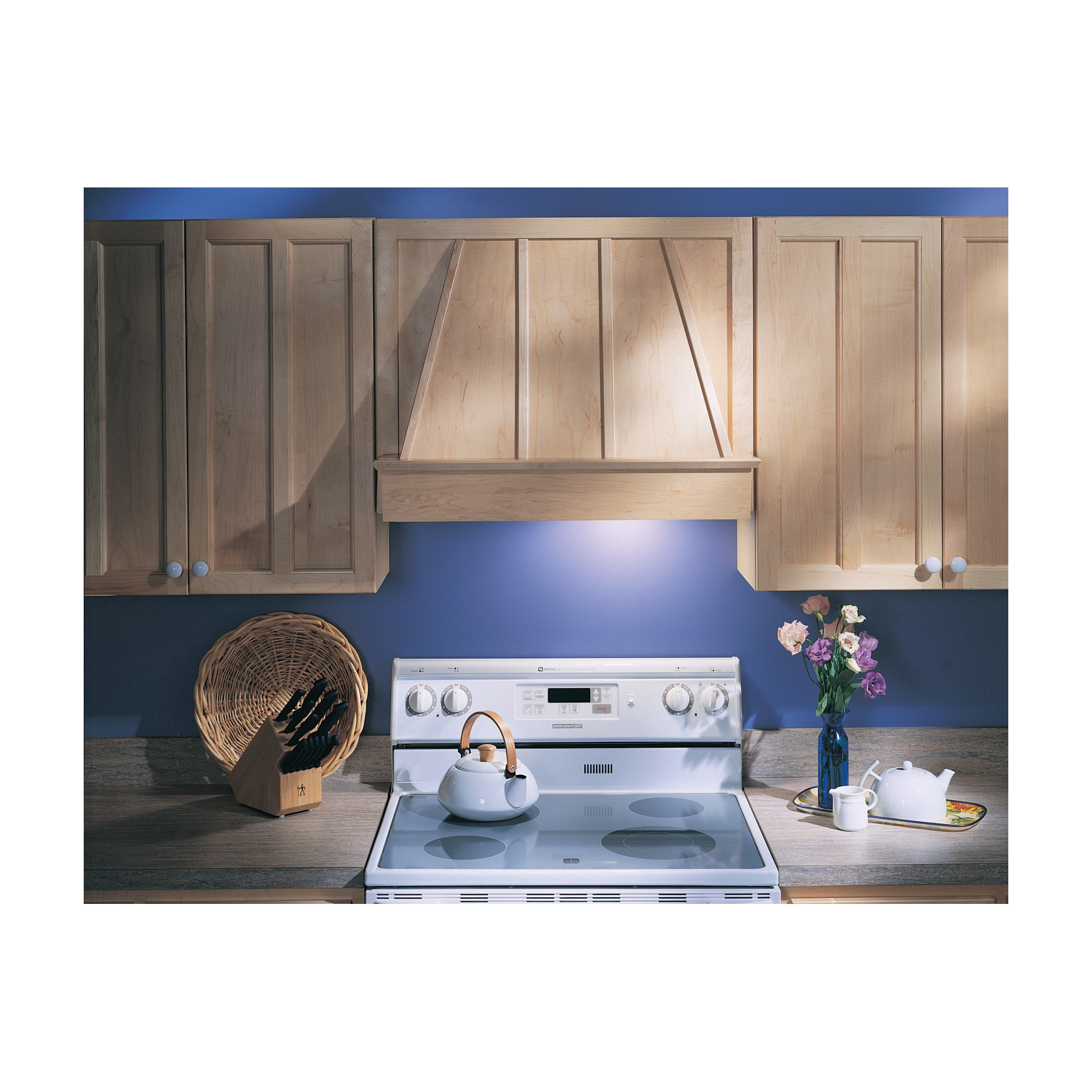 Custom Power Pack Range Hood, 20-1/2 inch L x 11-1/4 inch W x 2-1/2 inch H, 250 cfm, Silver thumbnail 2