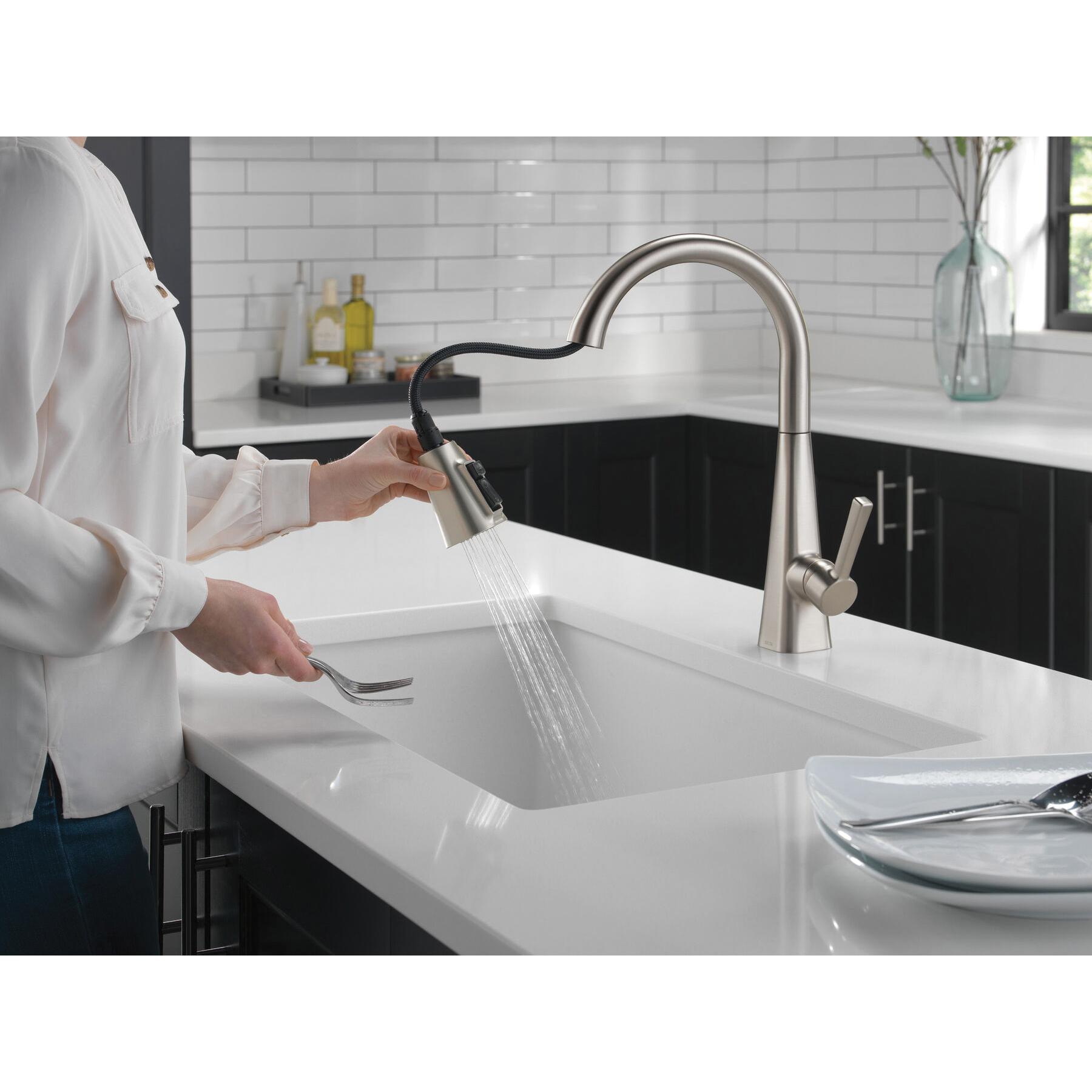 DELTA® Lenta® 19802Z-SP-DST Kitchen Faucet, Deck, Pull-Down, SpotShield® Stainless thumbnail 2