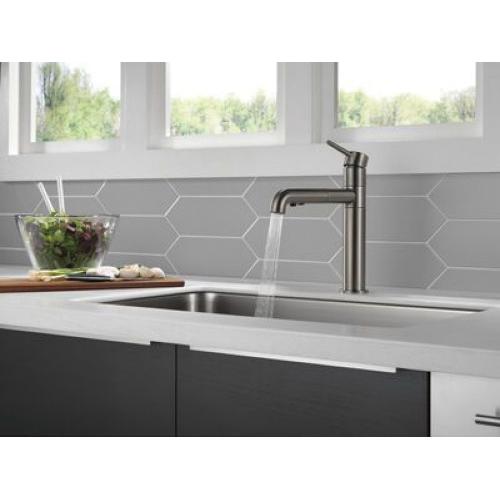 DELTA® Trinsic® 4159-KS-DST Kitchen Faucet, Deck, Pull-Out, Black Stainless thumbnail 3