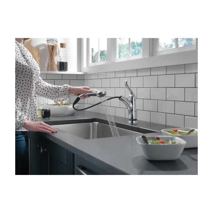 DELTA® Linden™ 4353-DST Kitchen Faucet, Deck, Pull-Out, Chrome