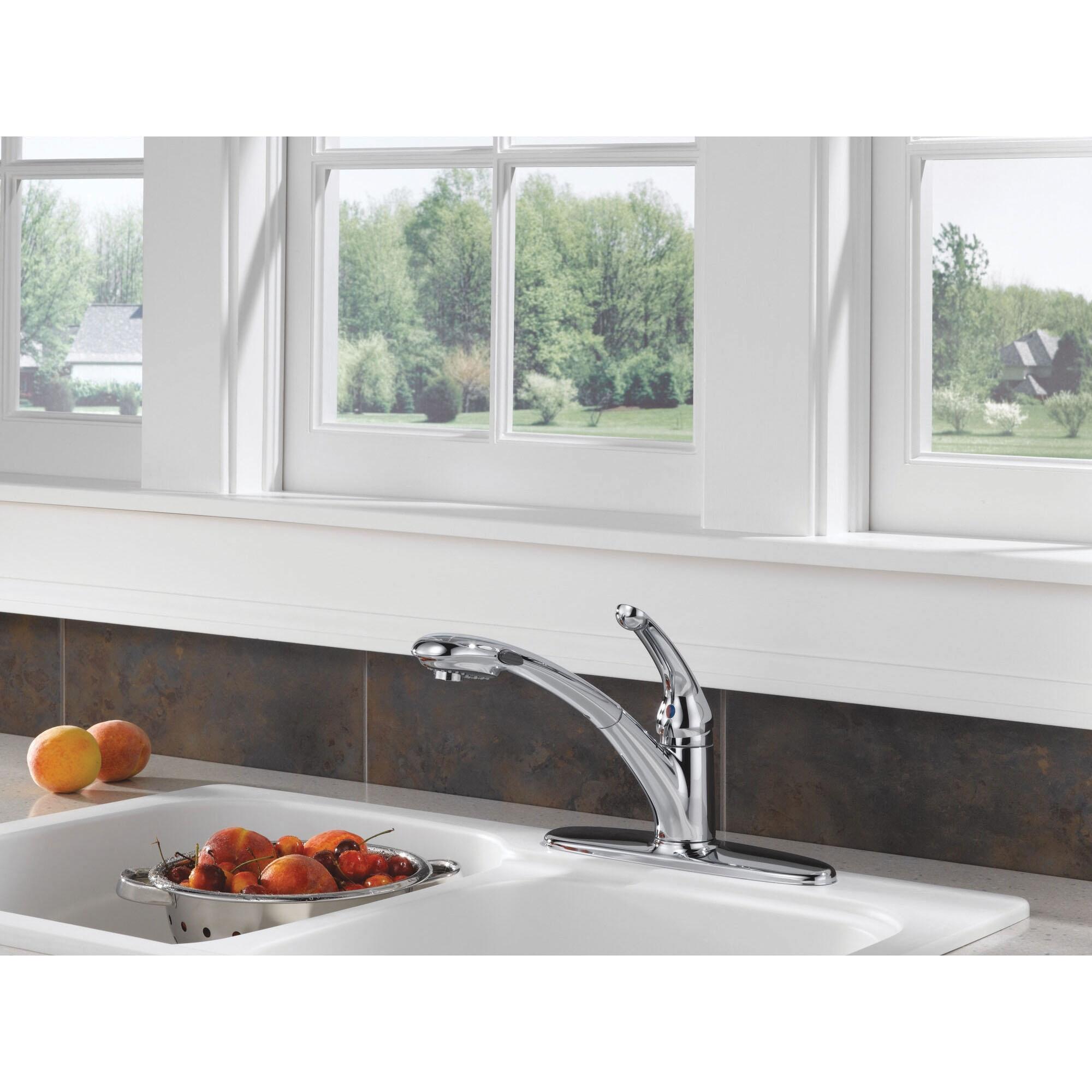 DELTA® Signature® 470-DST Kitchen Faucet, Deck, Pull-Out, Chrome