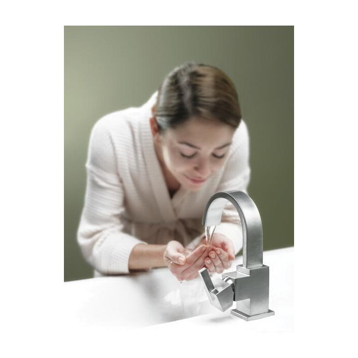 DELTA® Vero® 553LF-SS Bathroom Faucet, 1-Handle, Deck, Single-Handle, Pop-Up, Brilliance® Stainless