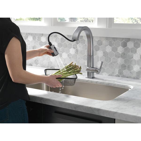 DELTA® Pivotal® 9193T-AR-DST Kitchen Faucet, Deck, Pull-Down, Arctic Stainless