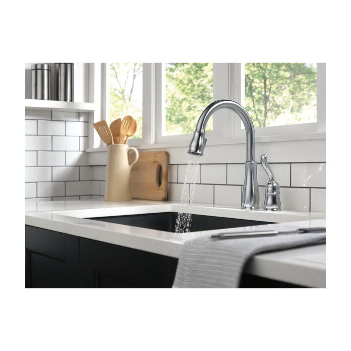 DELTA® Leland® 978-AR-DST Kitchen Faucet, Deck, Pull-Down, Arctic Stainless