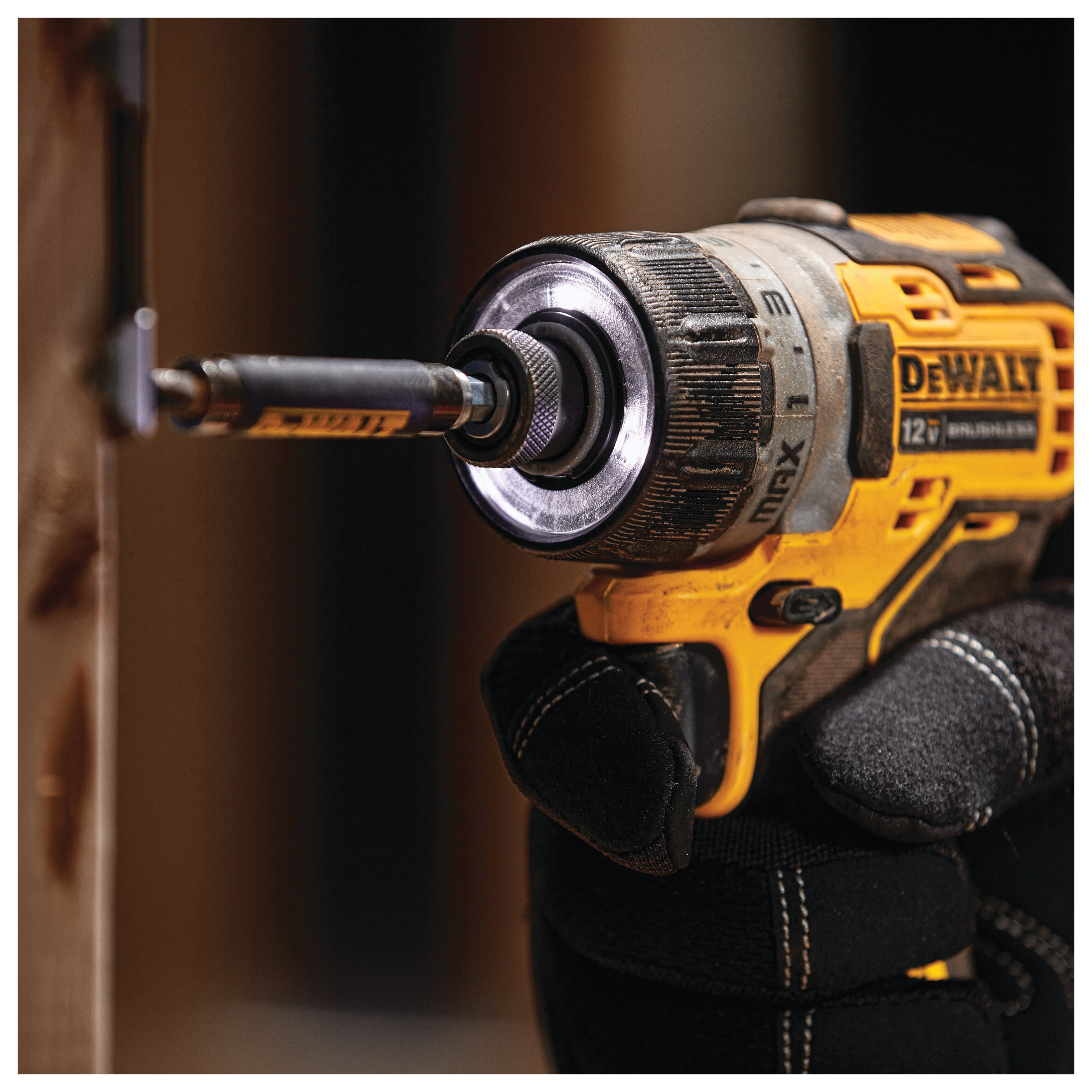 DeWALT® DCF601F2 1079565
