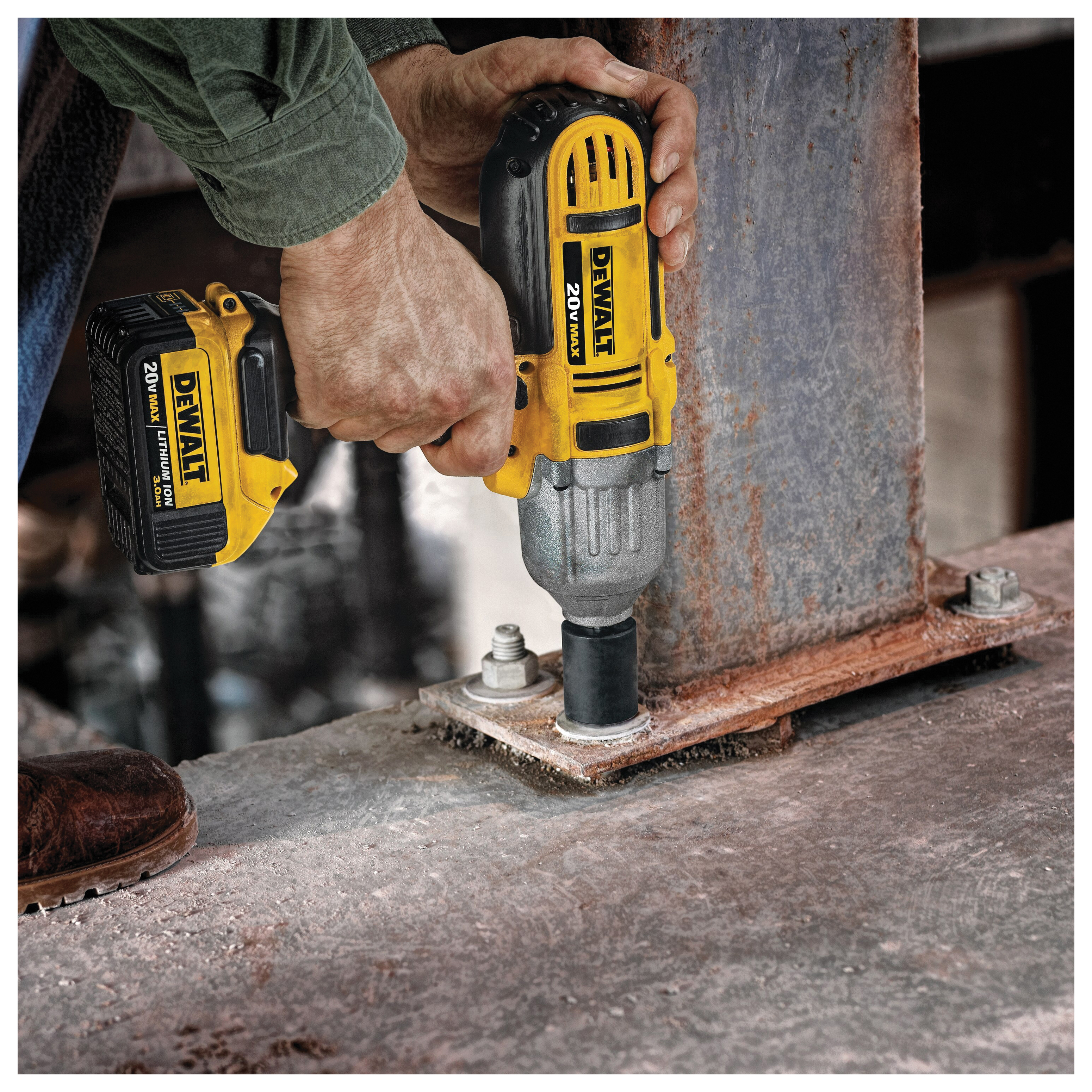 DeWALT® DCF889M2 1048675