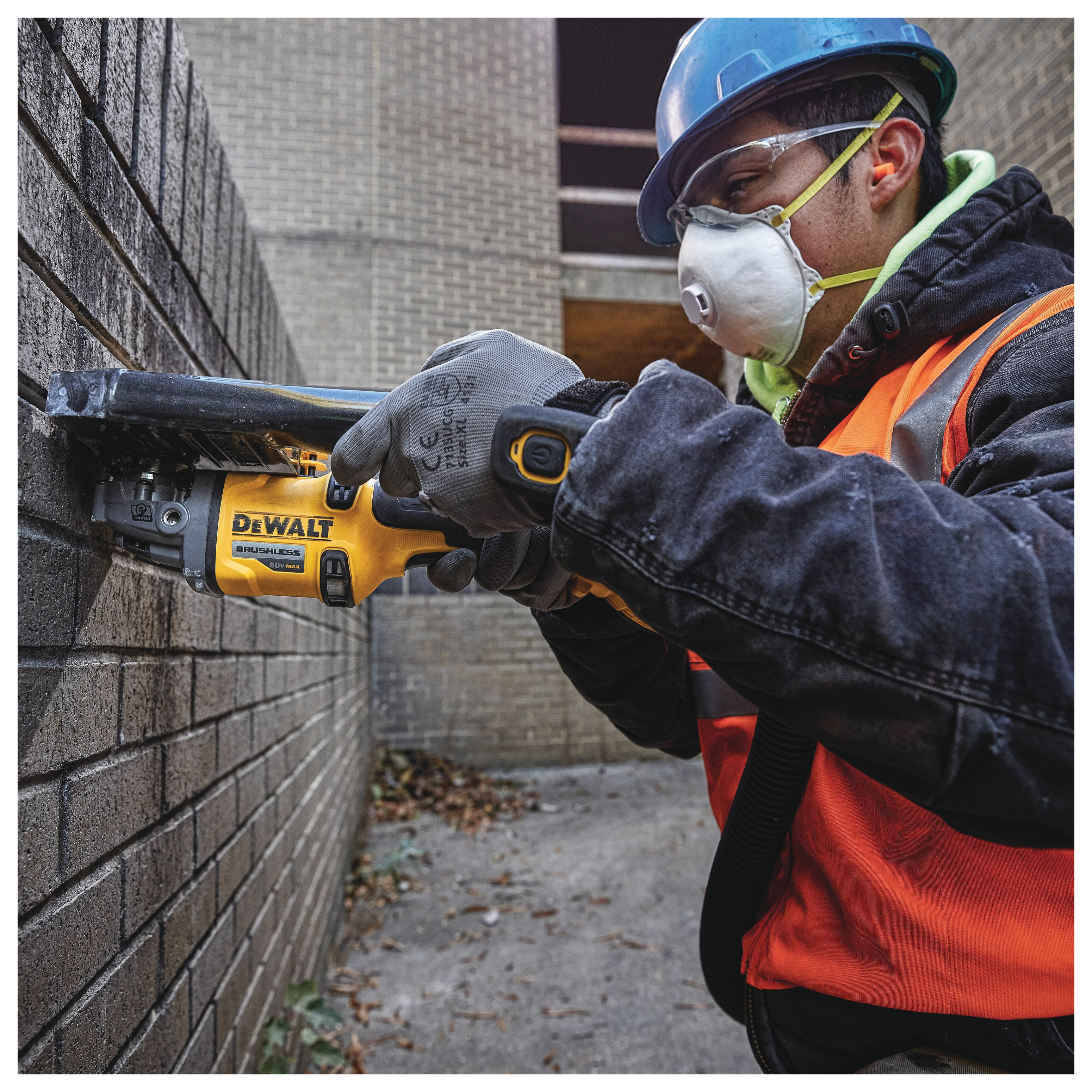 DeWALT® DCG418X2 1039604