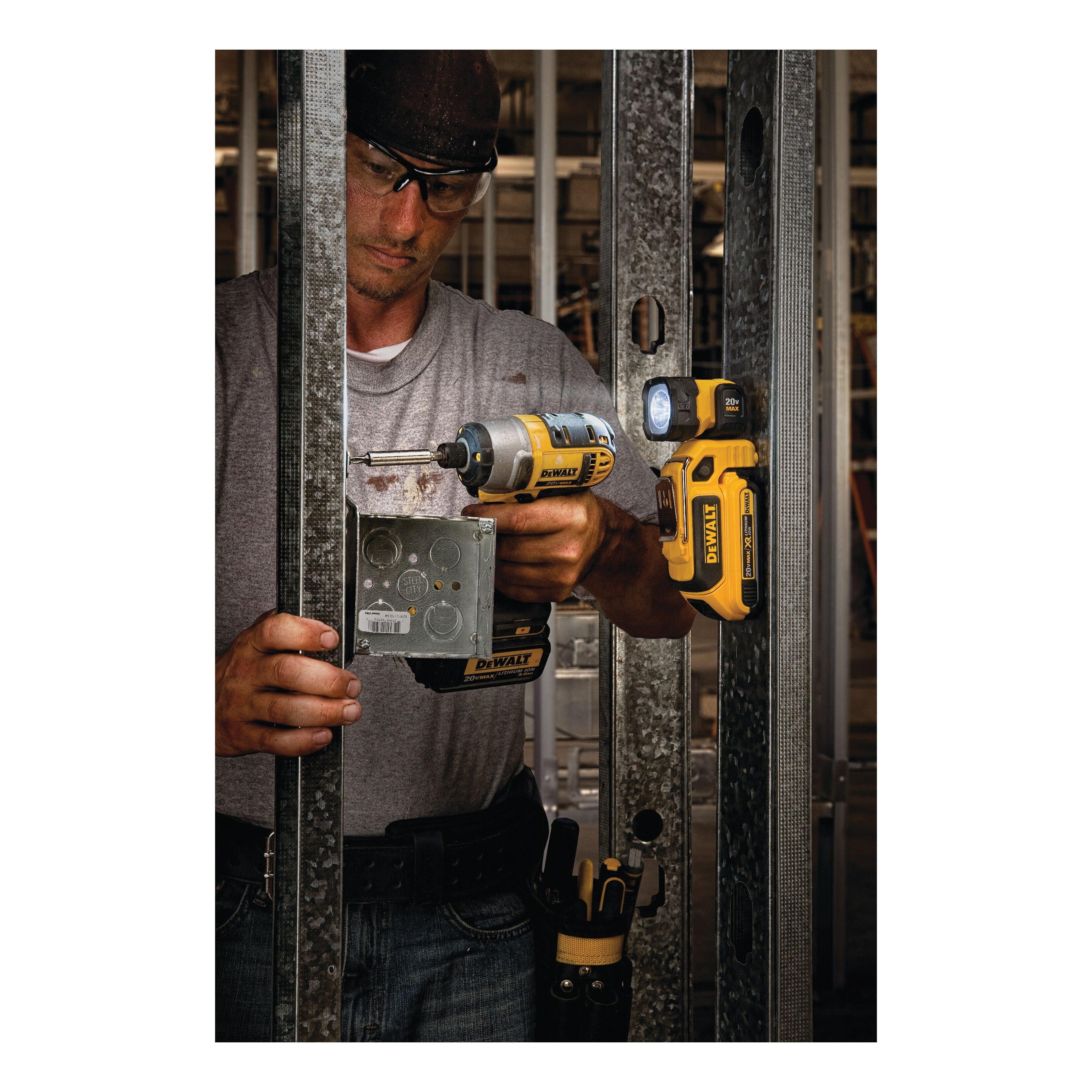 DeWALT® DCL044 1108621