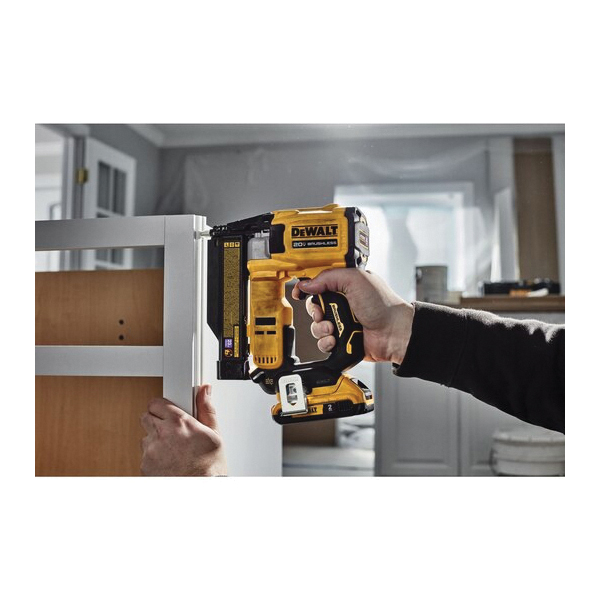 DeWALT® DCN623B 1079576