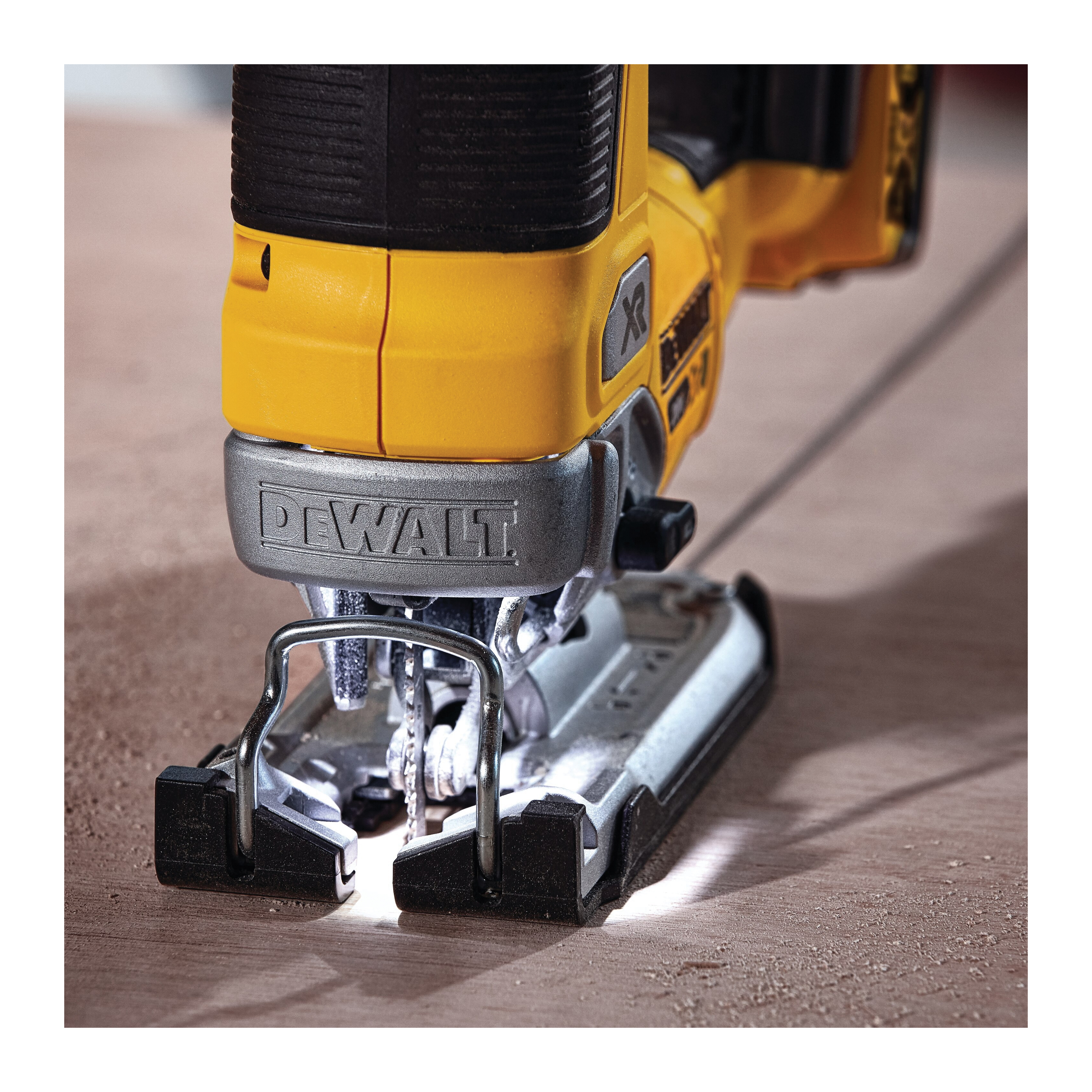 DeWALT® DCS334B 1099623