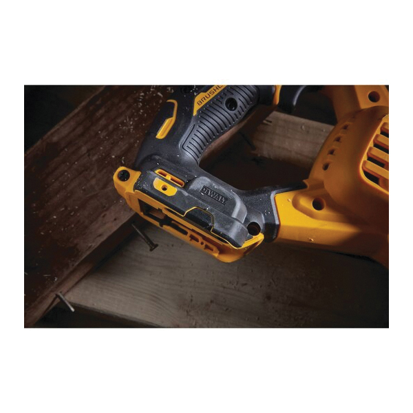DeWALT® DCS386B 1089598