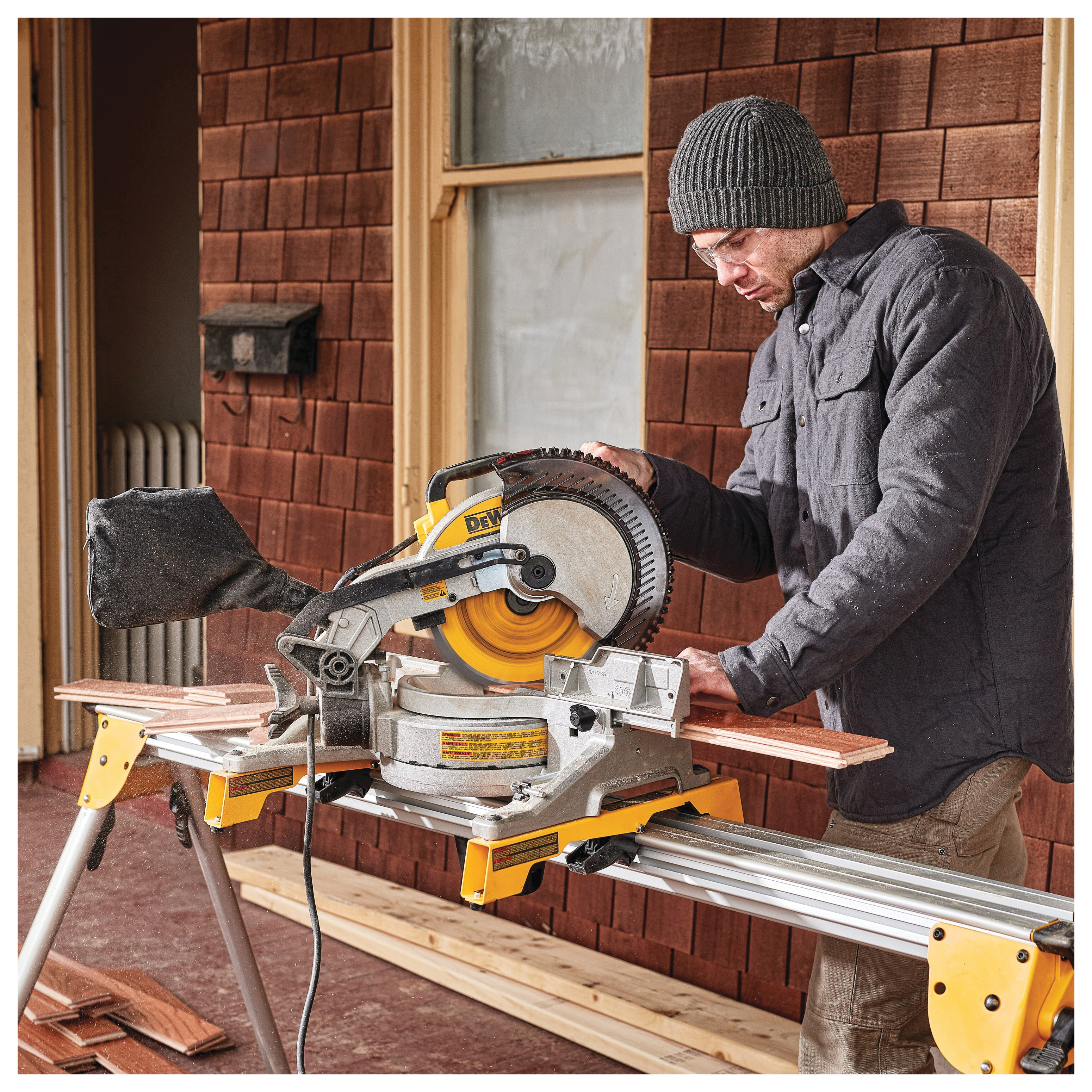 DeWALT® DWS713 1039587