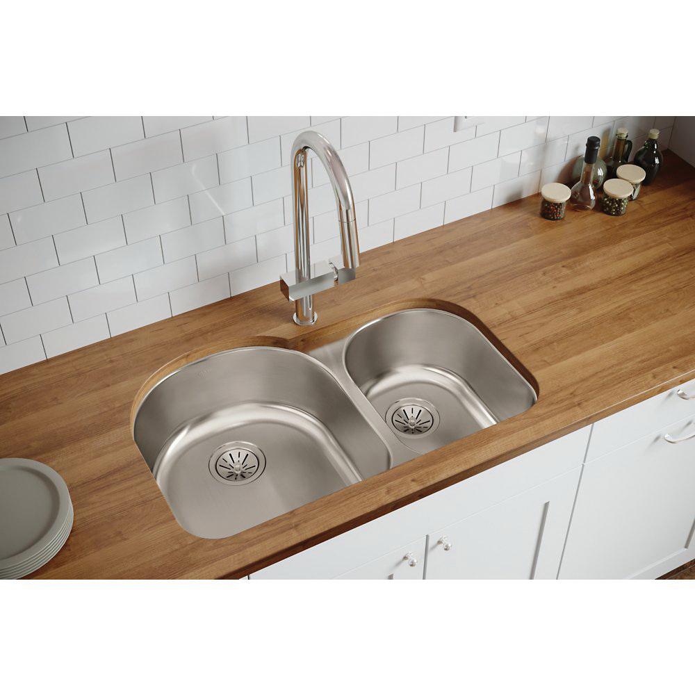 Elkay® Lustertone® Classic ELUH3119R Kitchen Sink, Stainless Steel, Lustrous Satin, Domestic thumbnail 3