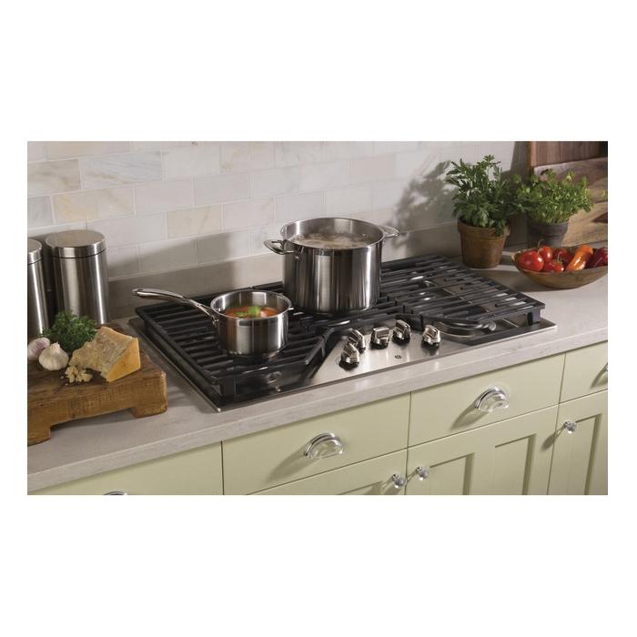 GE JGP5036SLSS Built-In Gas Cooktop With Dishwasher Safe Grates, 36 in OAW, 21 in OAD, 5-Burner, Knob Control thumbnail 2